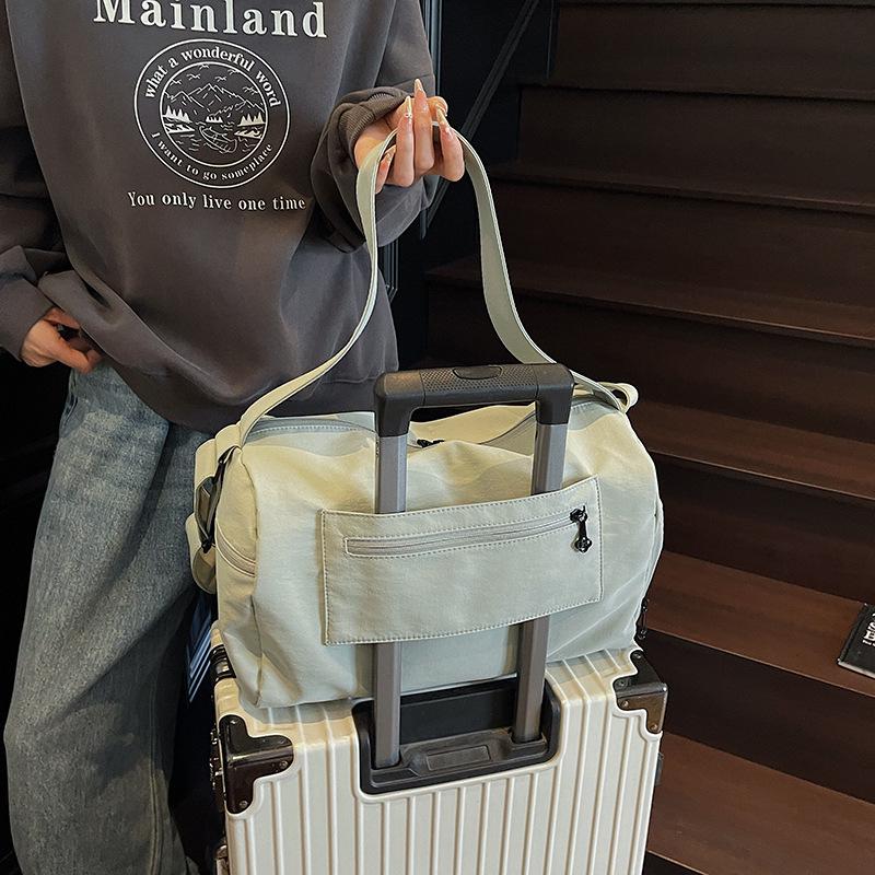 Women's Large Capacity Travel & Yoga Bag with Wet/Dry Separation and Shoe Compartment, Attachable To Trolley Case.