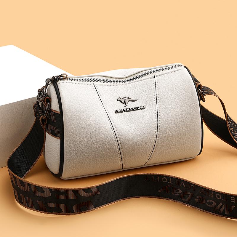 Duża torba Boston Pillow dla kobiet z 2023 r. ze skóry PU i szerokim paskiem na ramię