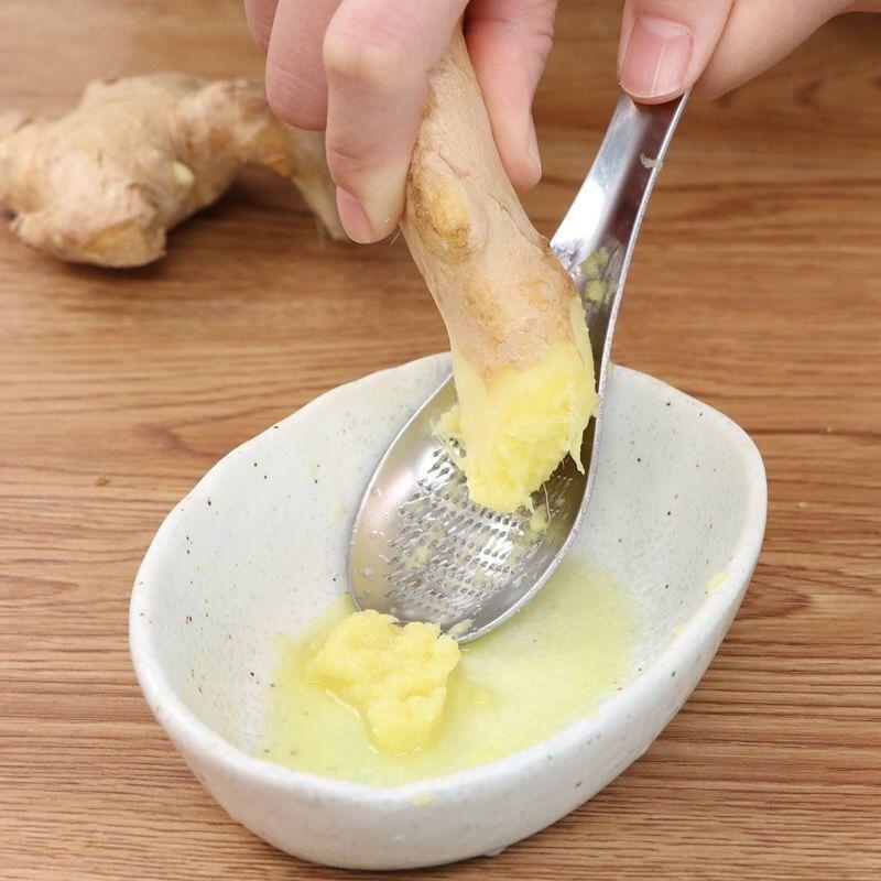 Portable Stainless Steel Grater and Grinder Spoon for Root Vegetables and Fruit