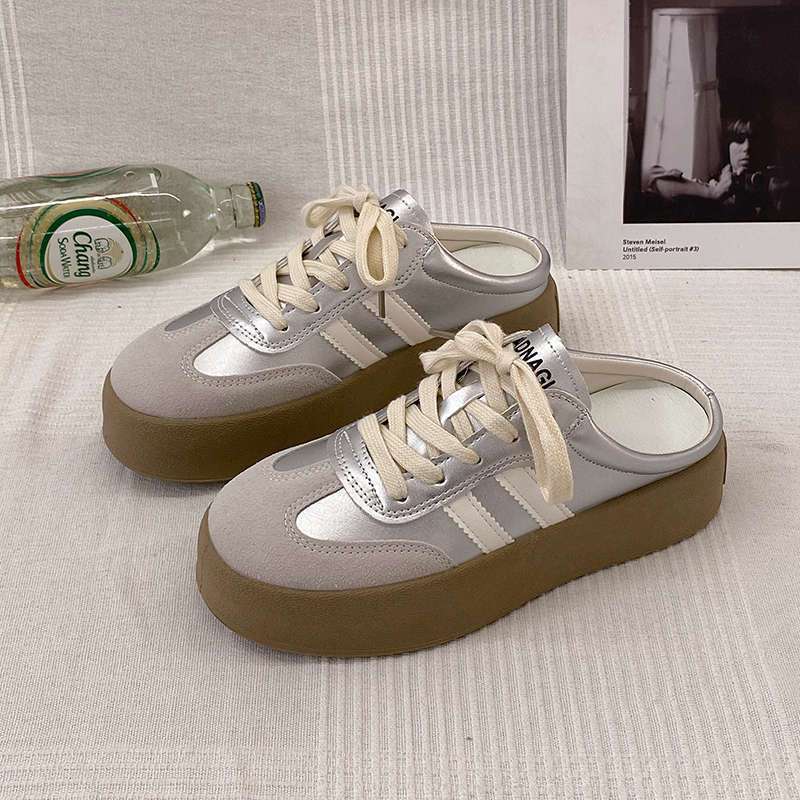 

Baotou slippers women s 2025 new summer outer wear one pedal white shoes thick soles without heel half drag German training shoes 40 серебро белый