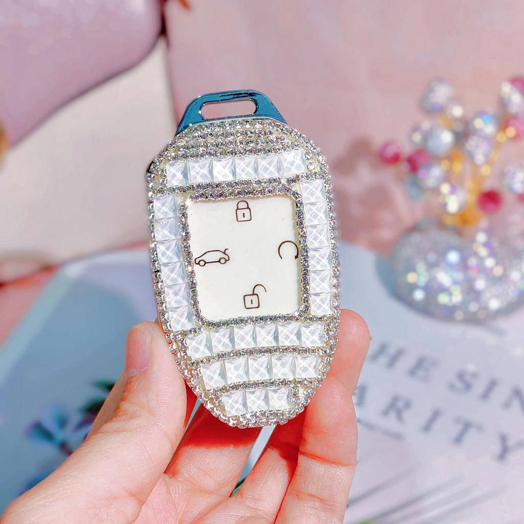 GAC Trumpchi Shadow Leopard Car Key Case with Diamond Inlay for Women's 23 Model M8 Legend, 2nd Gen GS8 Shadow Cool Bag Buckle.