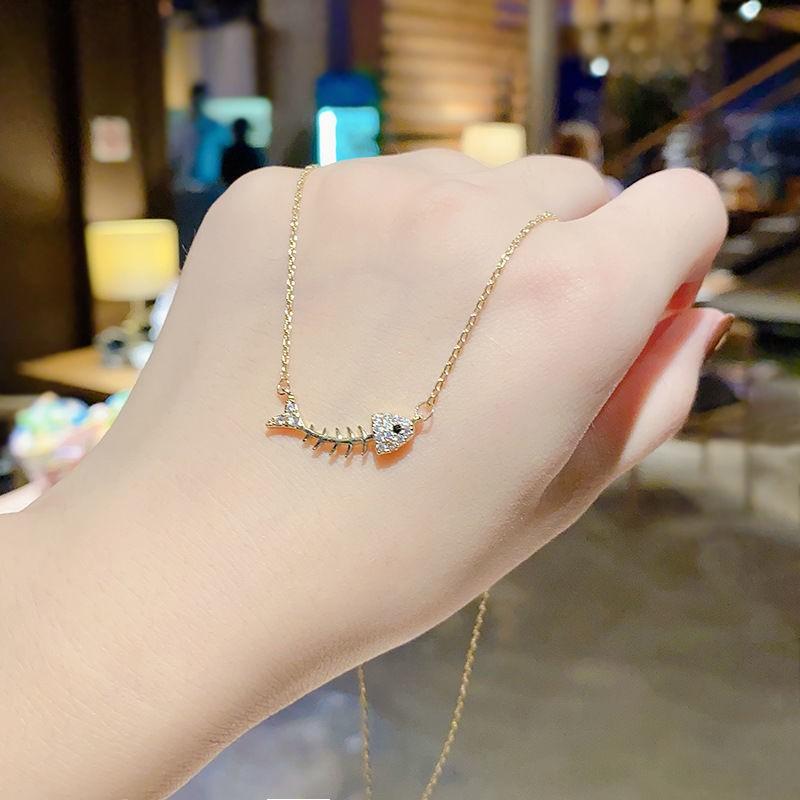 New Fashion Creative Popular 925 Sterling Silver Jewelry Personality Fish Bones Crystal Clavicle Chain Pendant Necklaces XL1431