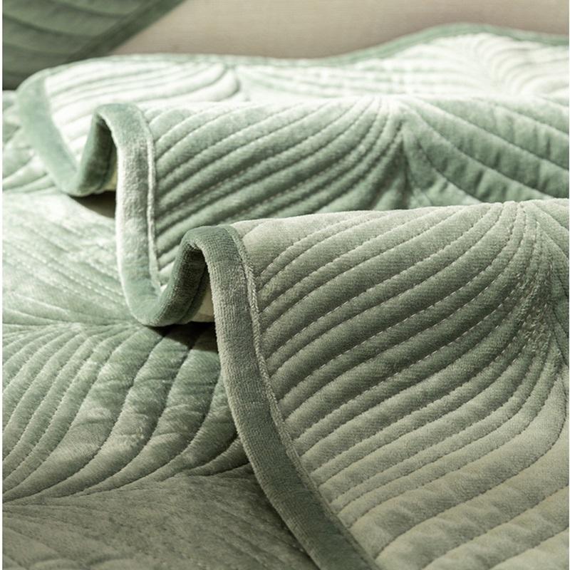 Thicken Plush Sofa Cover Soft Velvet Sofa Mat Anti -Slip Sofa Towel Corner Solid Color Washable Couch Slipcovers For Living Room