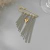 Salircon Fashion Simple Metal Tassel Brooch for Women Creative Love Heart Pendant Brooch Shirt Suit Collar Pins Clip Jewelry