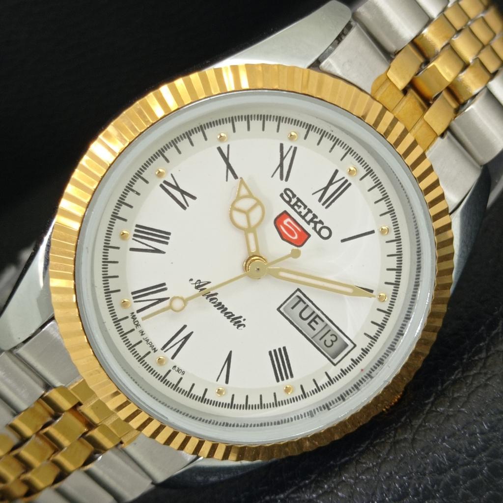 AUTOMATIC VINTAGE REFURBISHED SEIKO 5 JAPAN MENS WHITE DIAL WATCH a443190-1