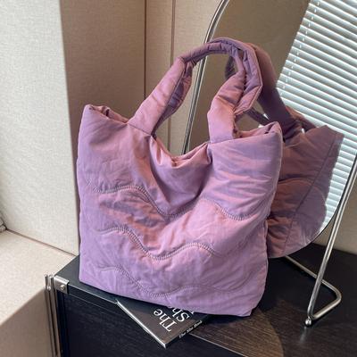 Neue Damen-Schultertasche mit großem Fassungsvermögen, personalisierte einfache Handtasche mit wellenförmigem Stickgarn, trendige Mode-Freizeittasche