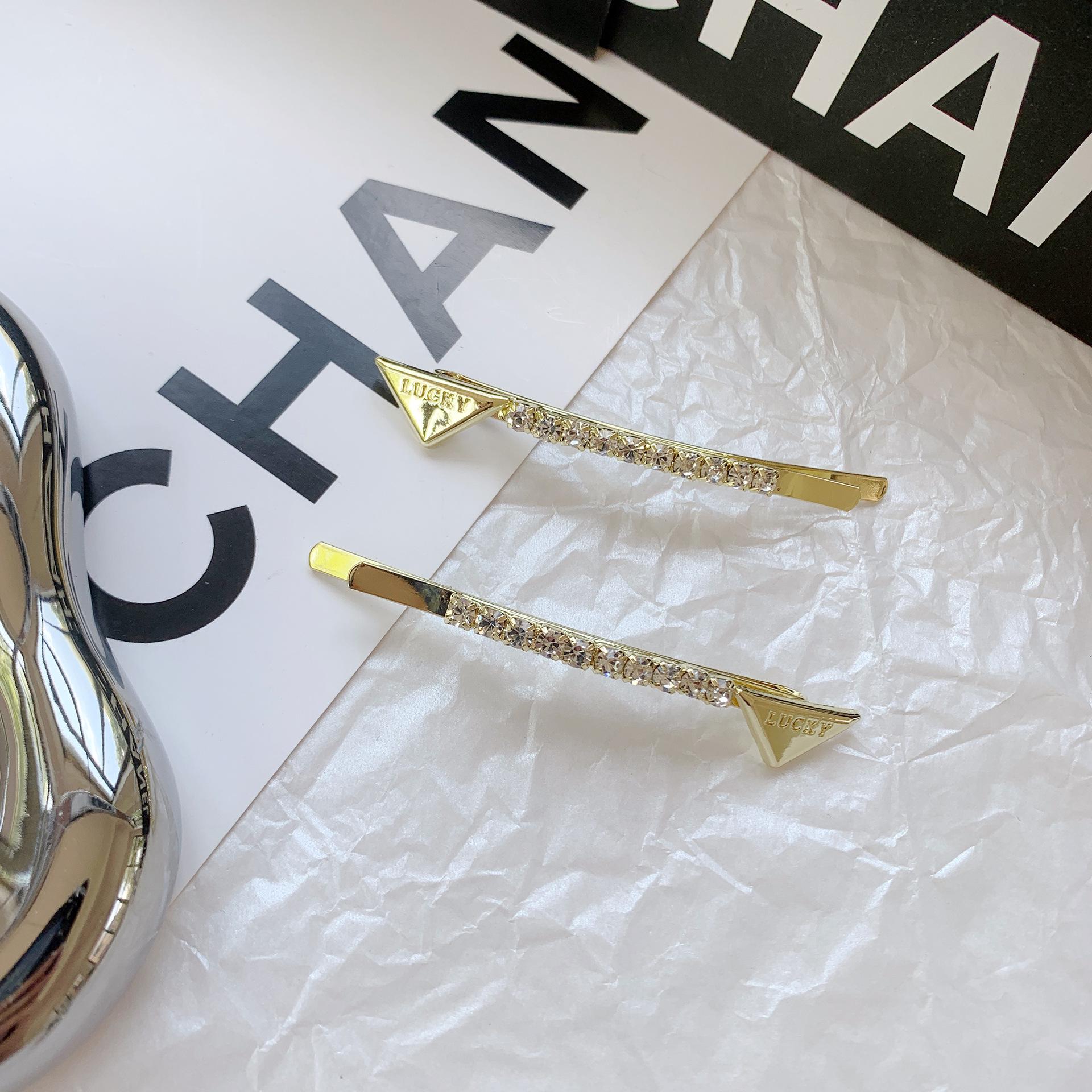 

Корейская летняя повязка на голову с бриллиантовой цепочкой из металла - модный роскошный нишевый аксессуар для волос