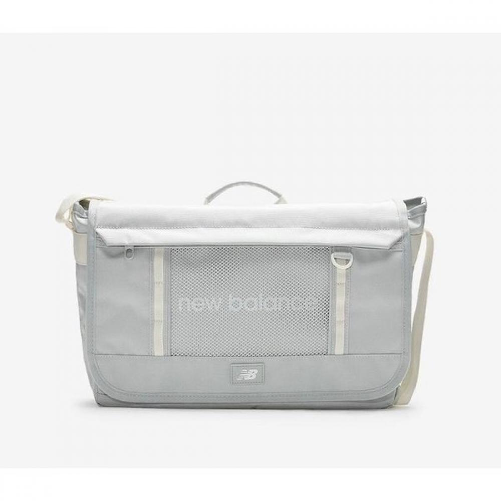

New Balance 3d Messenger Bag B1 Nbgcfss201 15 19 64 3.NBGCFSS201 64 FREE