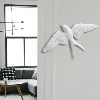 Elegante arte murale in resina a forma di uccello - Scultura nordica sospesa per la decorazione di casa e ufficio