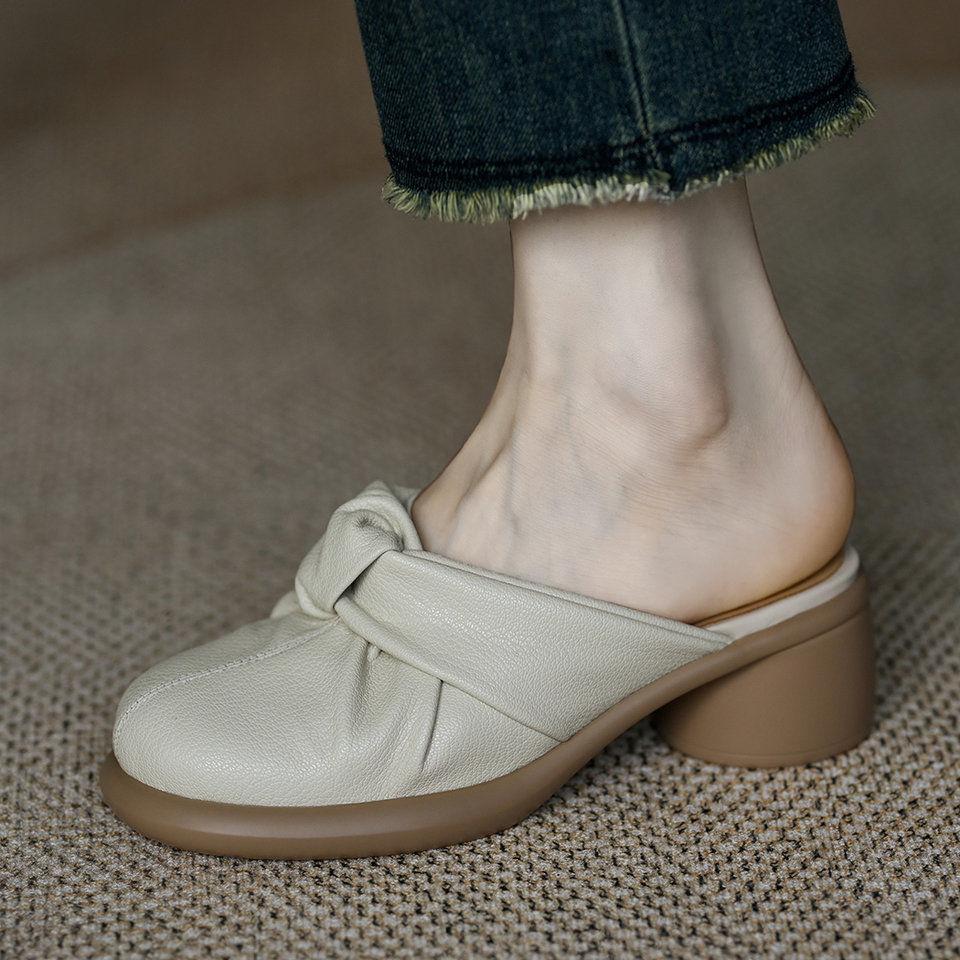 Cool slippers women's 2025 summer wear soft French niche muffin thick bottom half drag middle heel bag head drag round and round head