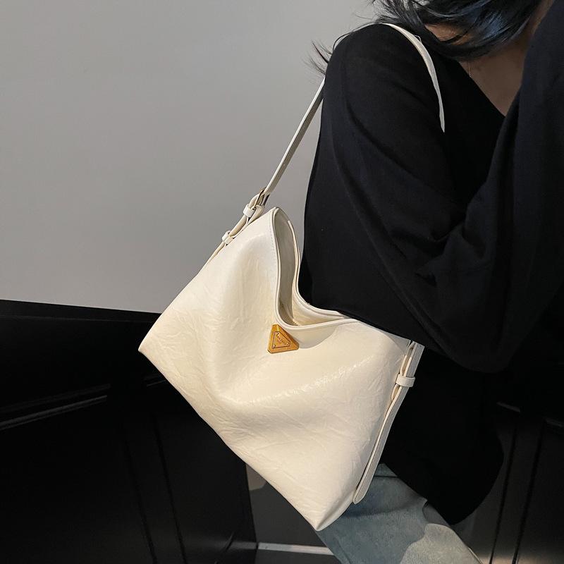 Tote Bag Women's New Large-capacity Commuter Bag Fashionable Shoulder Messenger Bag