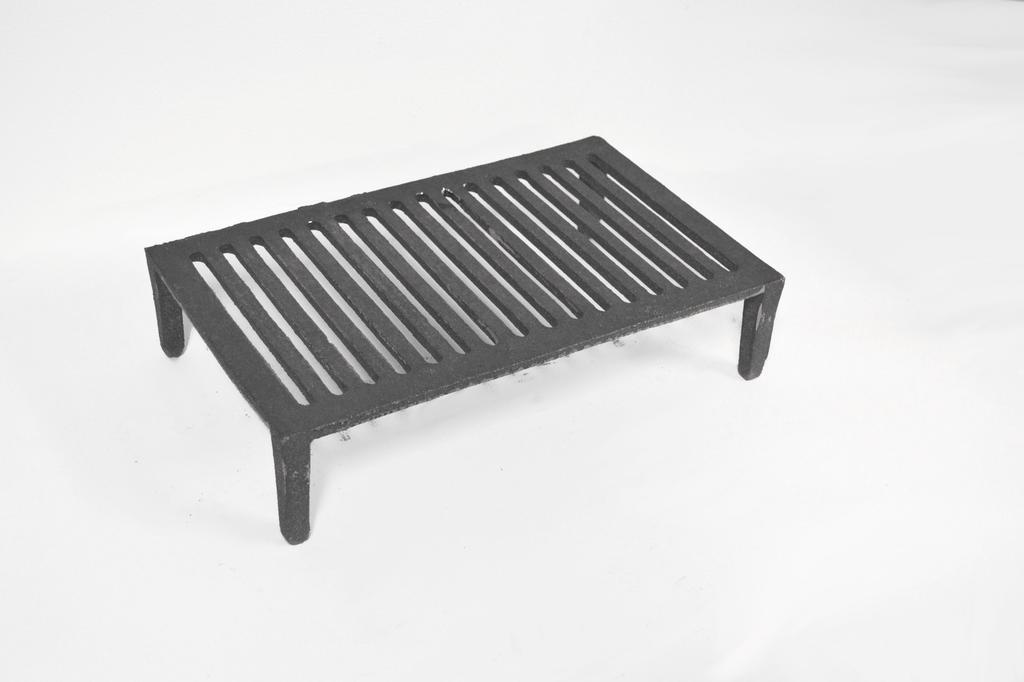 Ca145 - 39 X 23,5 Cm - Grătar din Fontă pe Picioare pentru Șemineu, Grătar