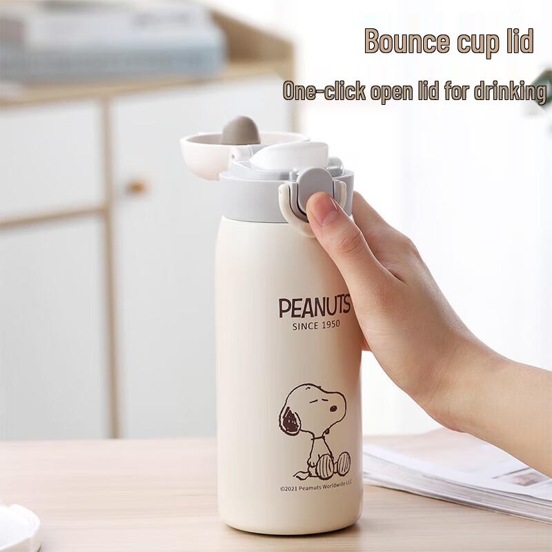 Snoopy Flip-Top Thermal Mug