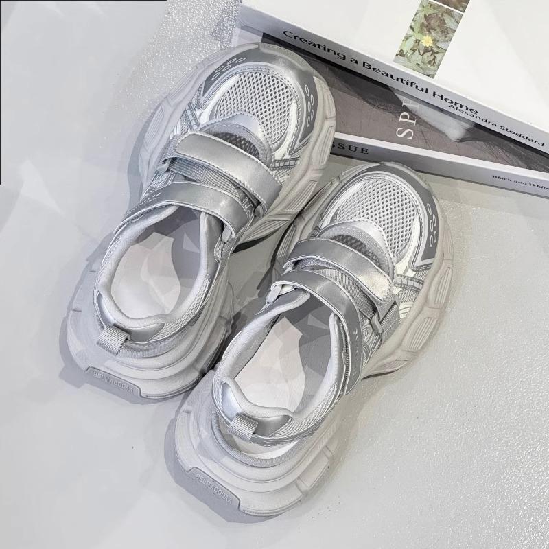 Summer Hollow Mesh Dad Shoes Women's Thick-soled Ultra-light Velcro Breathable Sportswear and Casual Sandals Are Trendy