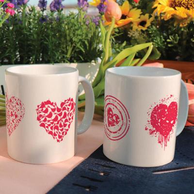 if116-Design Mug 2p-Hearts In Various Shapes