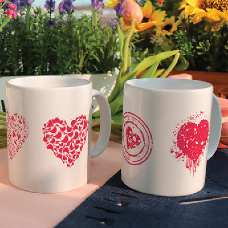 if116-Design Mug 2p-Hearts in various shapes