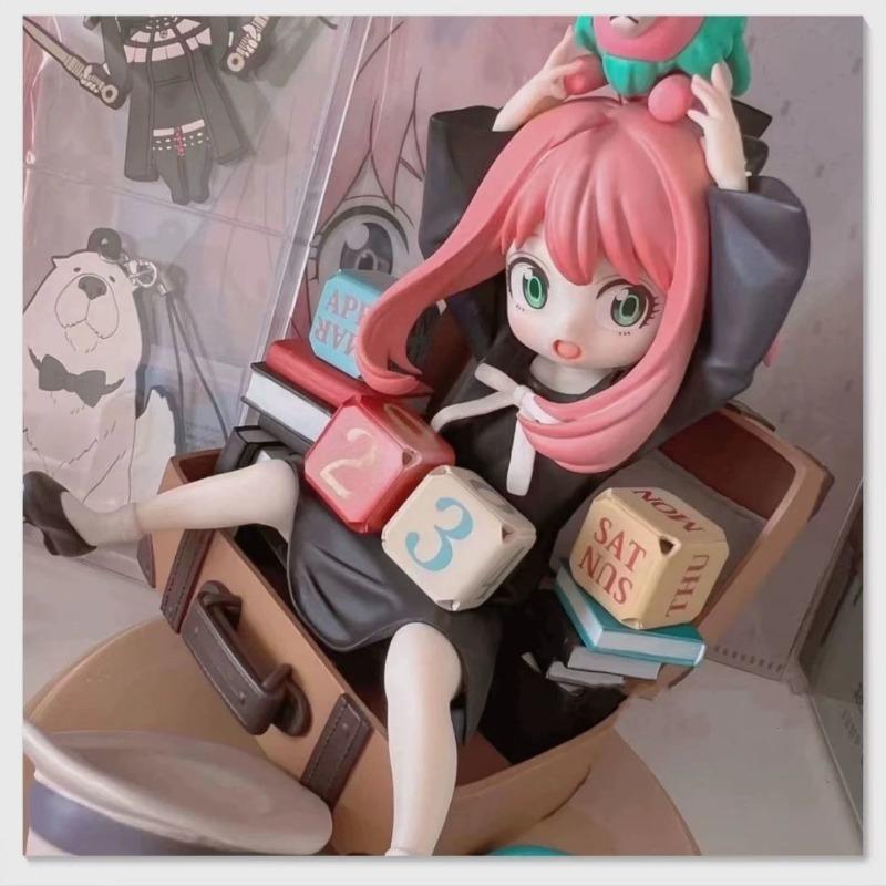 Anya Forger Figure Statue Anime Spy X Family Kawaii Anya Action Figurine Sculpture Desk Living Room Decoration Home Accessories