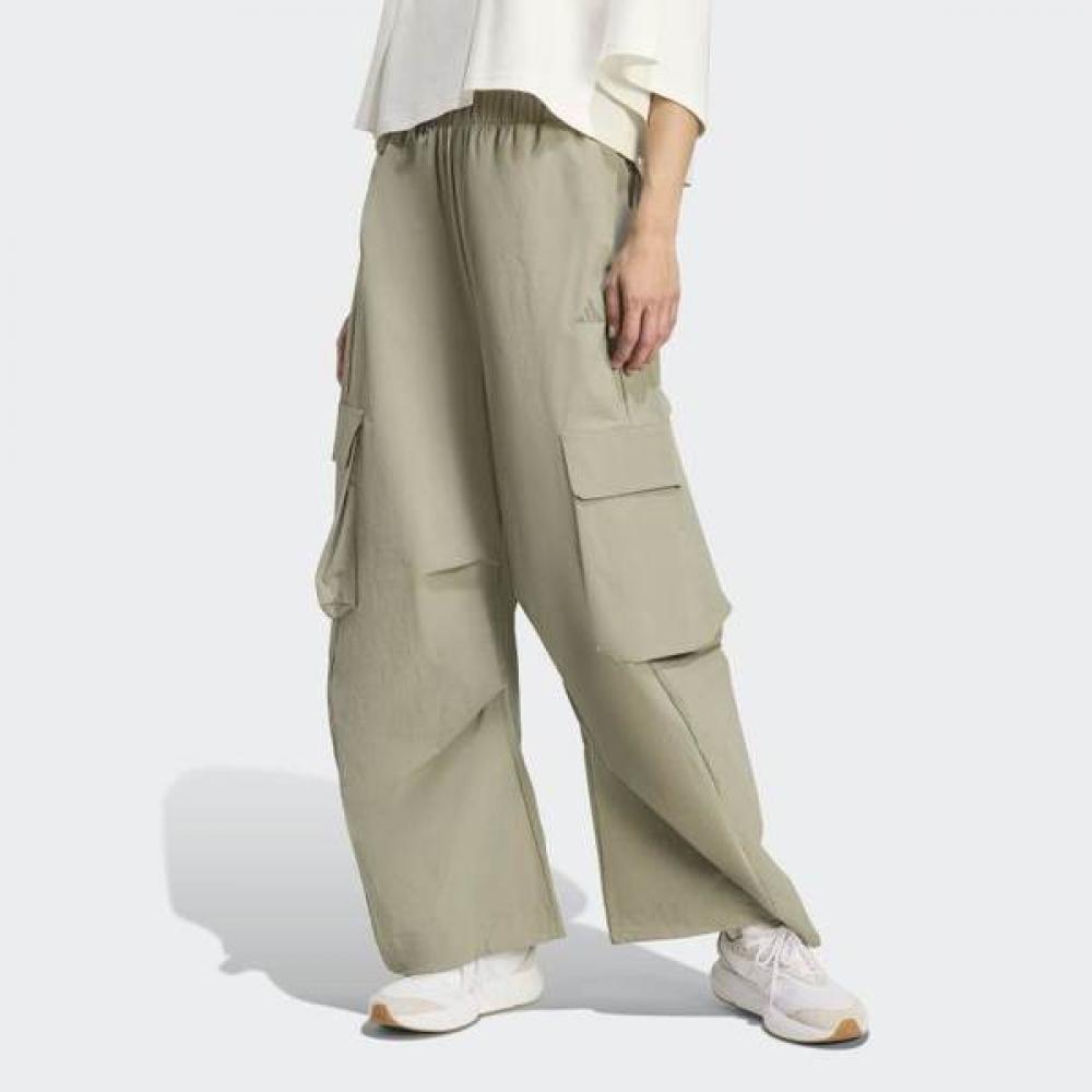 

Adidas Women Stylish City Tech Parachute Cargo Pants AL