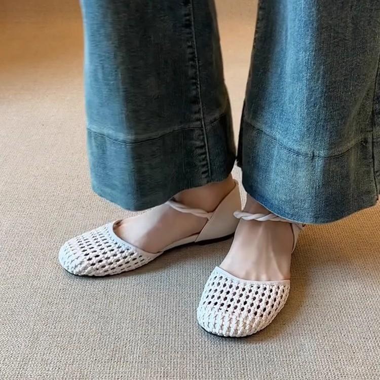 Sheepskin version~ French woven hollow design outer wear leather sandals women's word with camellia round head flats
