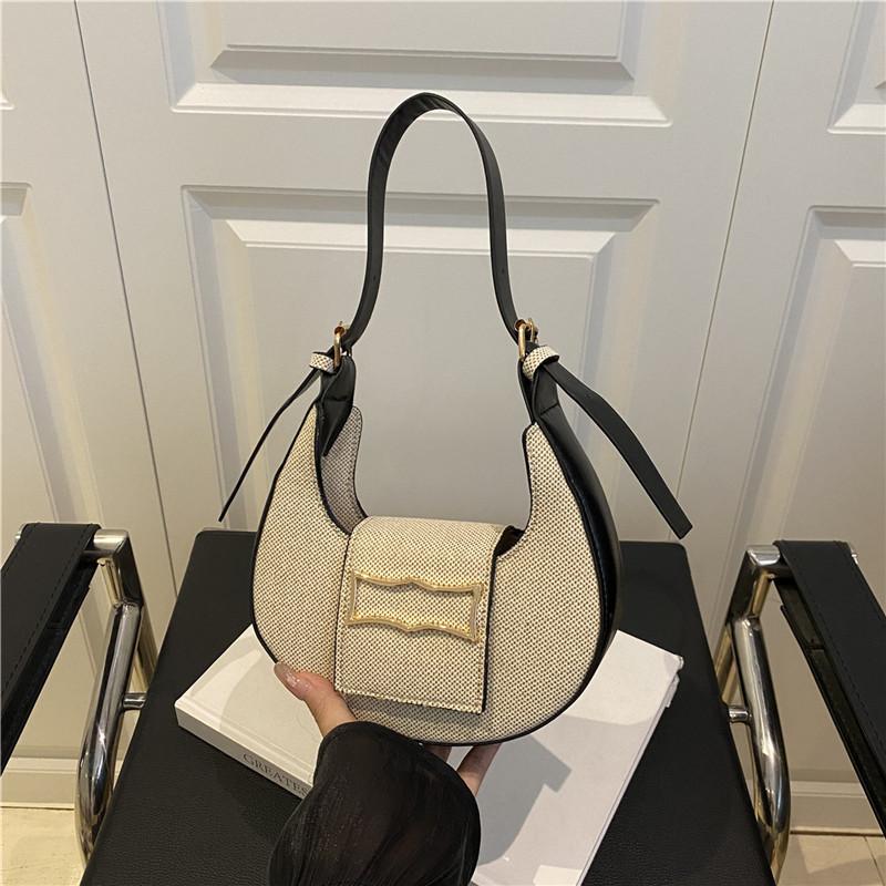 

New bag women s trendy fashion crescent armpit bag, niche light luxury one-shoulder messenger small bag чорний