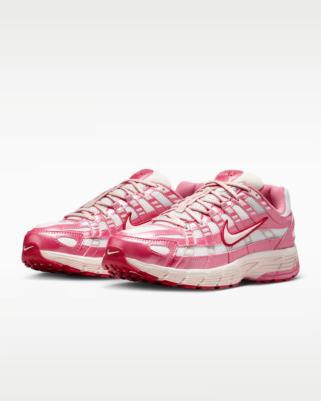 IO3496-100 Nike P-6000 Саммит Уайт Пион Тим Кримсон Силт Ред (Женский) 10W