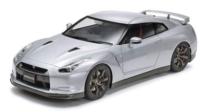 Tamiya Sports Car Series 300 Nissan Plastic Model Kit 24300 1/24 No. GT-R