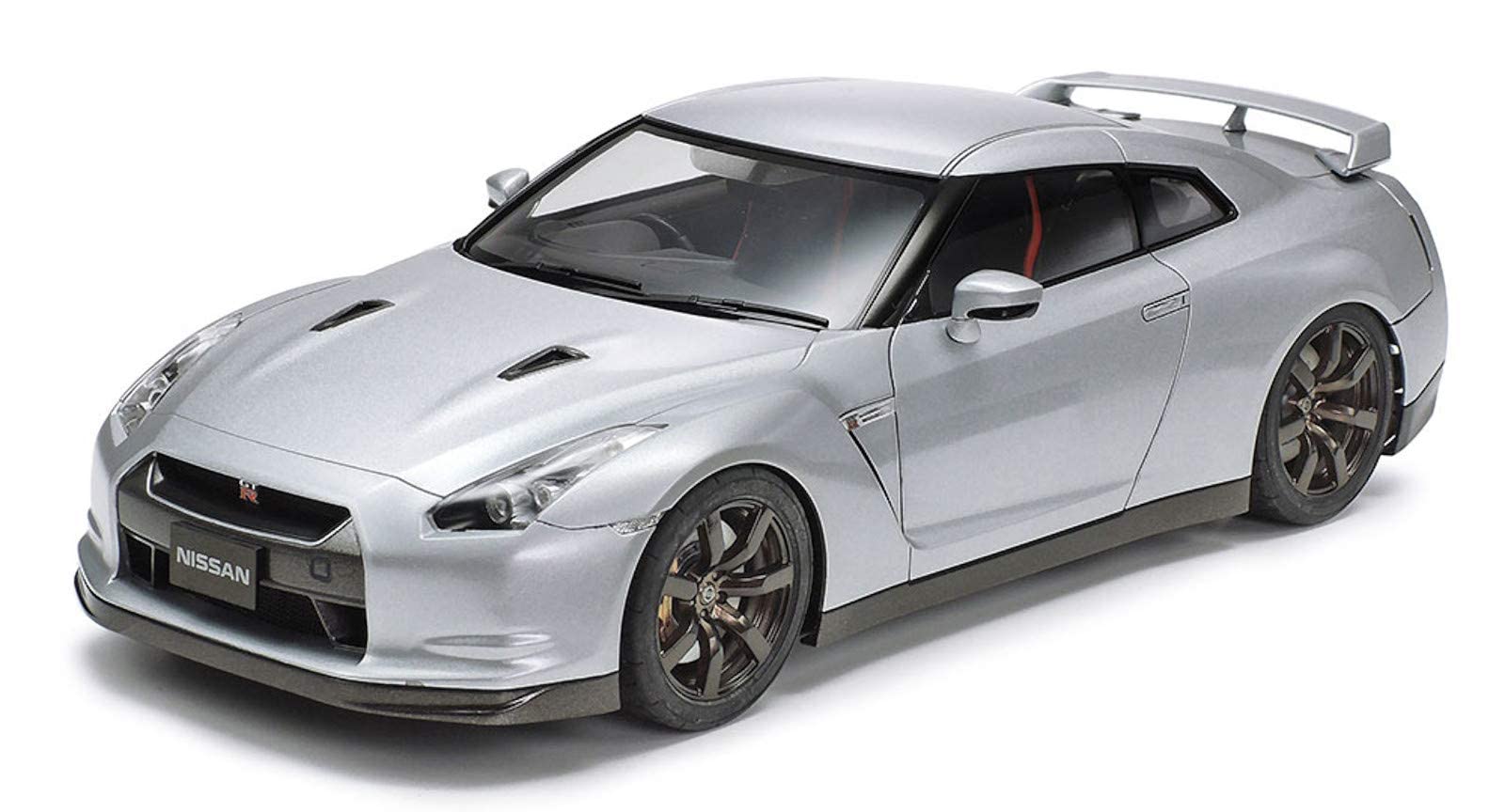 Серия Спортивных Автомобилей Tamiya 300 Ниссан Пластиковая Модель 24300 1/24 Нет. ГТ-Р