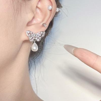 New Japanese and Korean Style Pearl Butterfly Earrings, Personality, Fashion Design, Earrings, Ear Accessories