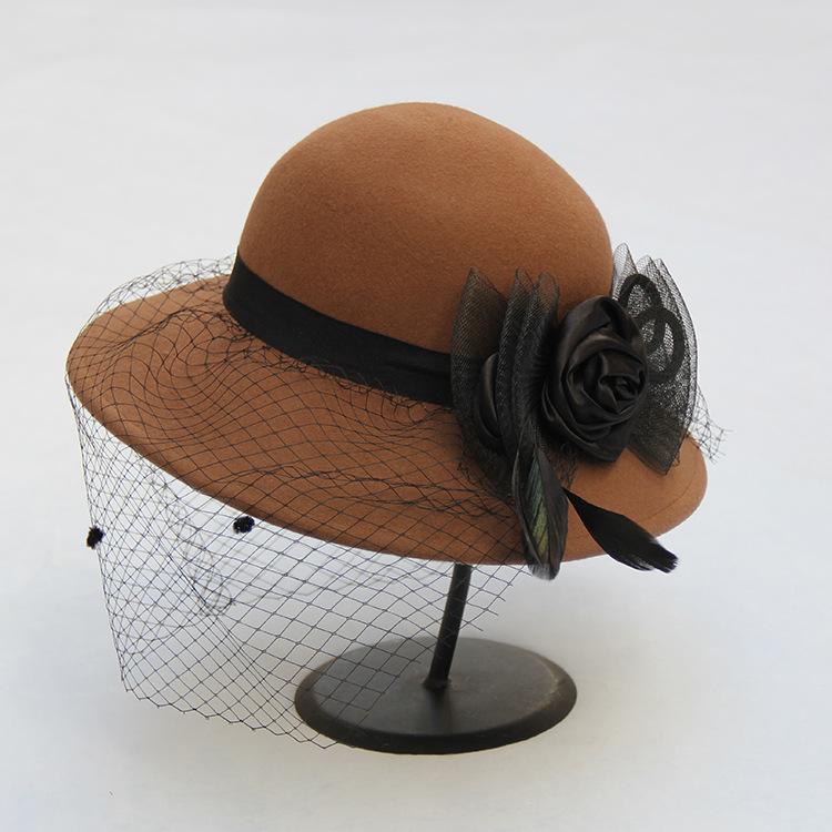 British Vintage Hepburn Wool Hat Autumn And Winter Banquet Top Hat Ladies Feather Mesh Flower Edge Fashion Felt Hat