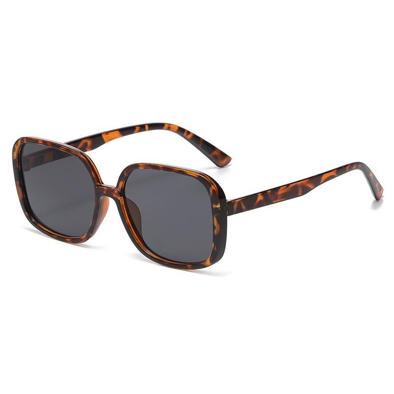 Fashion New Classic Rectangular Frame Sunglasses Women INS Style Sunscreen Eyeglasses Men Unisex UV400