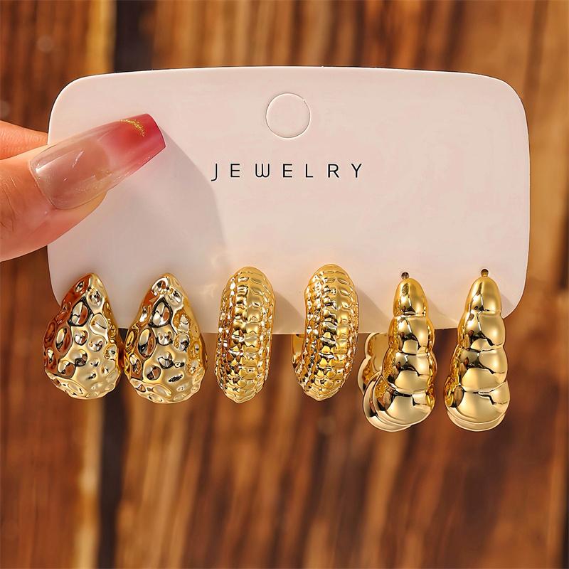 Big Gold Plated Textured Metal Circle Hoop Earrings Set for Women Vintage Geometric Twisted C Shape Drop Earring Party Jewelry