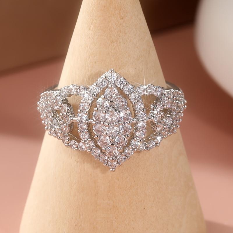 [Vintage Ring] Vintage Copper Engagement Ring | Elegant Promise Ring for Women, with Synthetic Zirconia Inlay, Ideal for Daily Wear and Gift-Giving, P