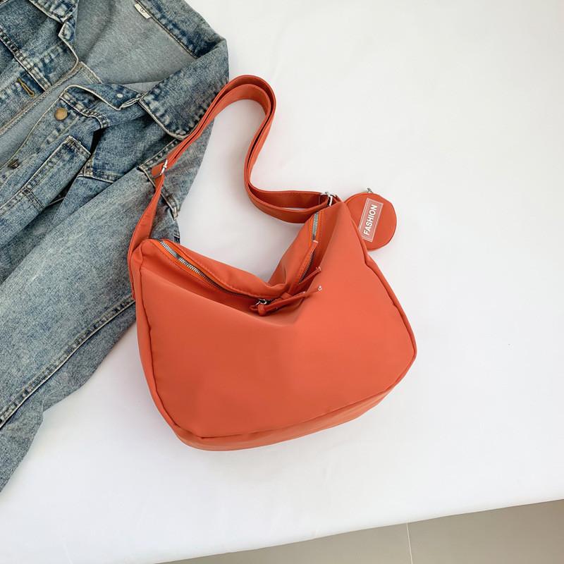 

2024 New Fashion Large Capacity Casual Chic Shoulder Crossbody Bag Simple Casual Bag Female Tote Bag помаранчевий