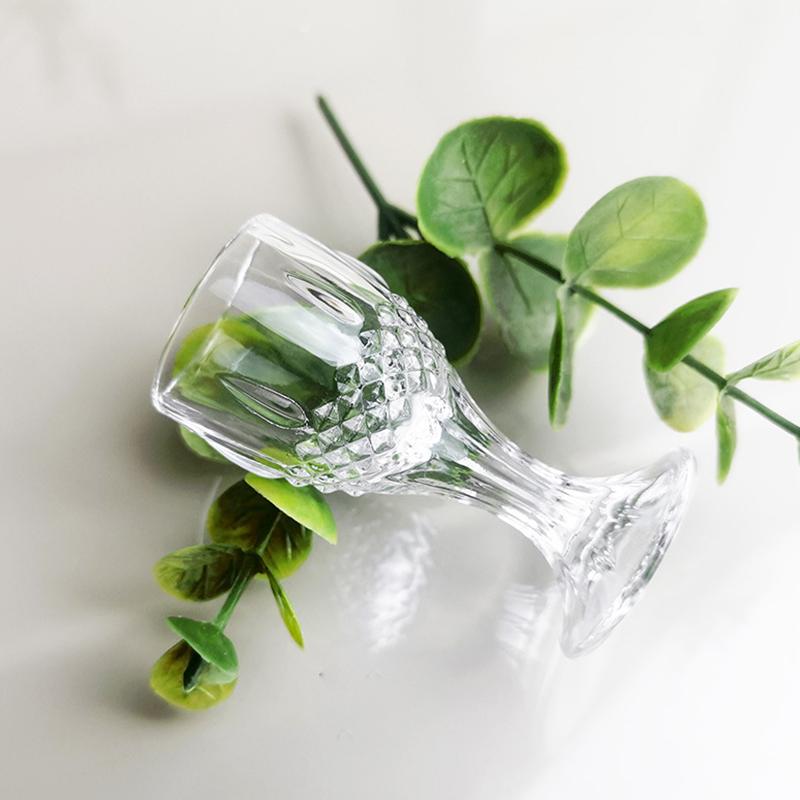 Shot Glass Set 6pcs Small Wine Glass Creative European Retro Exquisite Wineware Drinking Cup Diamond Painting Mini Glass Cup Set