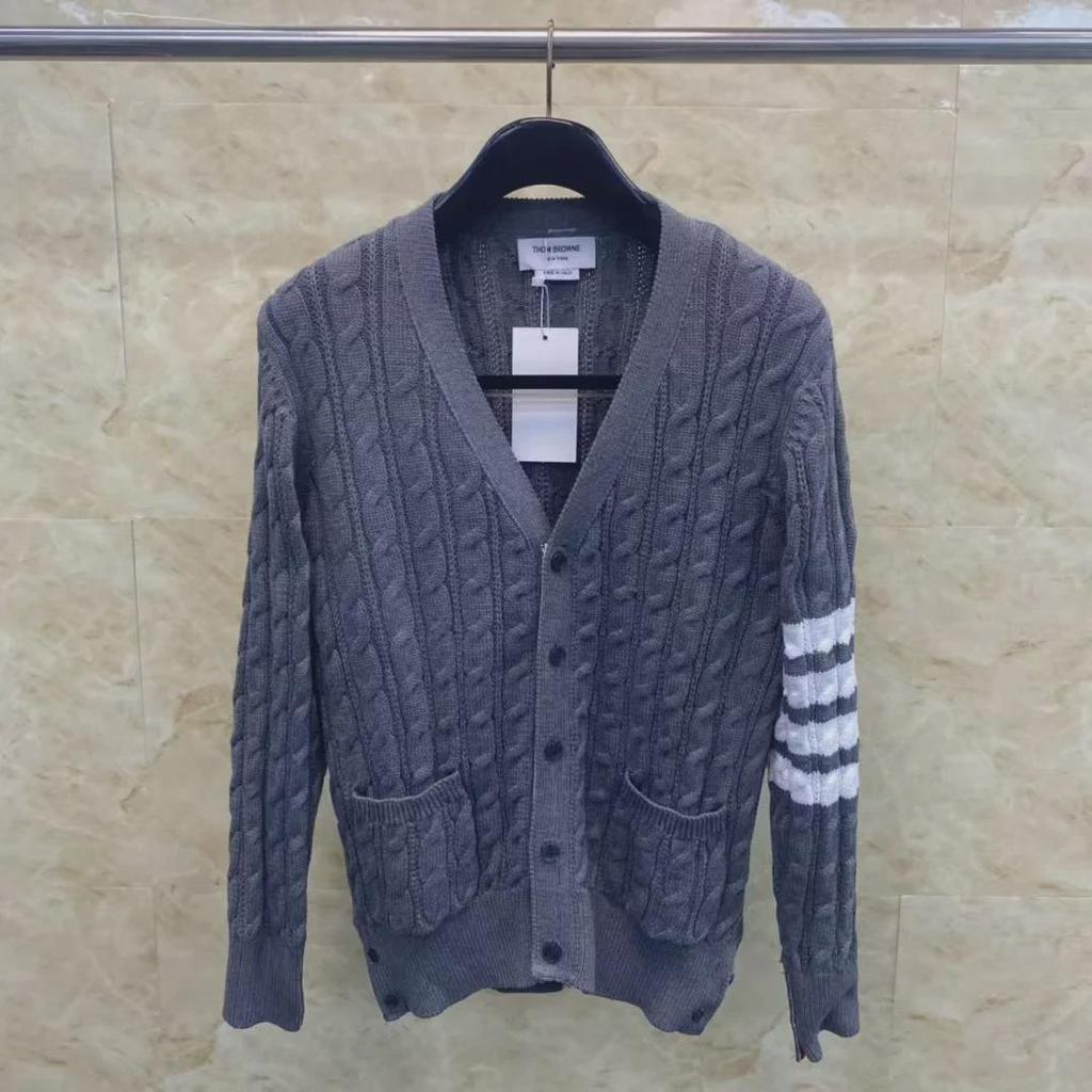 Trendy TB23 Knitted Cardigan: New Style, Delicate Twist Design, Comfortable, Casual, and Versatile.