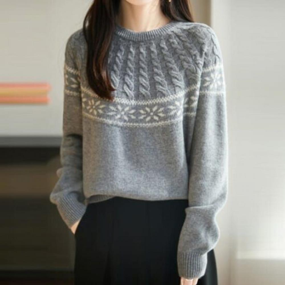 Navava Men Soft Cable Jacquard Pattern Round Neck Long Sleeve Knit Nk3574