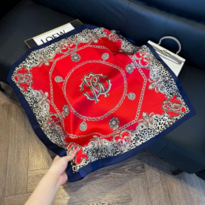 Silk scarf 71 * 71 imitation silk square scarf Korean atmosphere neck silk scarf flower pattern flower polka dot scarf