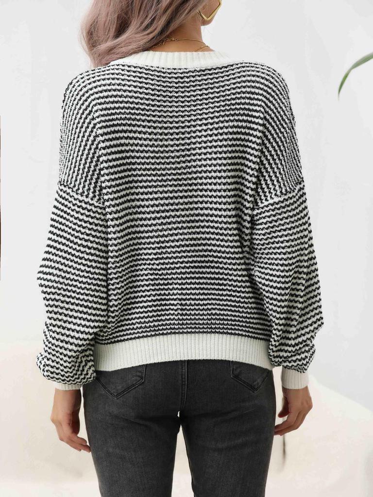 Women's Autumn & Winter Stripe Knit Sweater: Headless Wind, Round Neck, Long Sleeve, Loose Fit