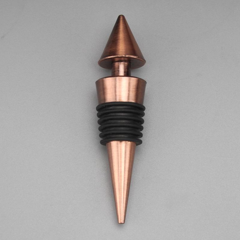 Red Wine Bottle Stopper, Innovative Heart-Shaped Seal, ABS Material, European and American Style, Ideal for Gifts.