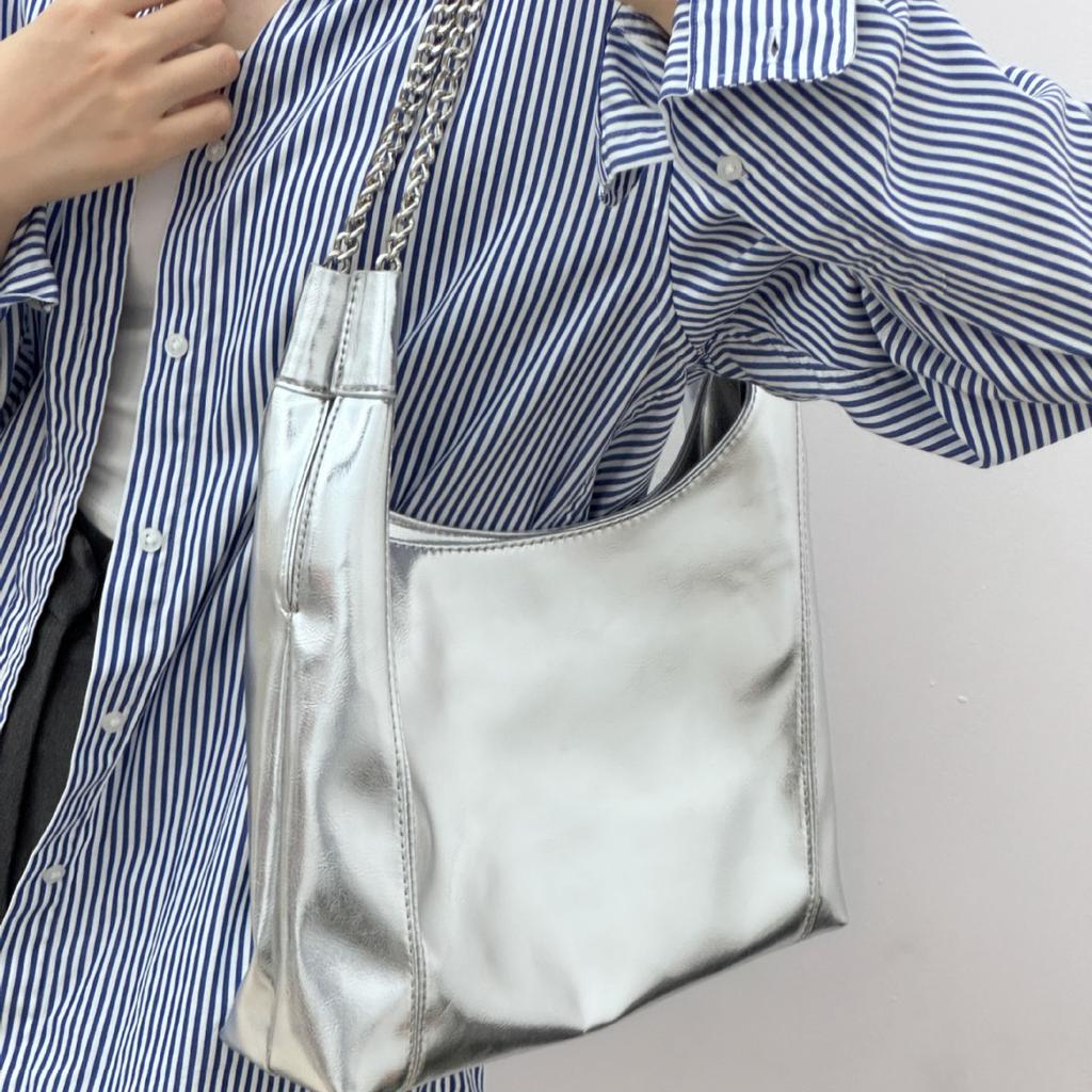 Chain Underarm Bag Women's Bag New Silver Soft Leather Commuting Bag One-shoulder Tote Bag Large Capacity Women's Bag