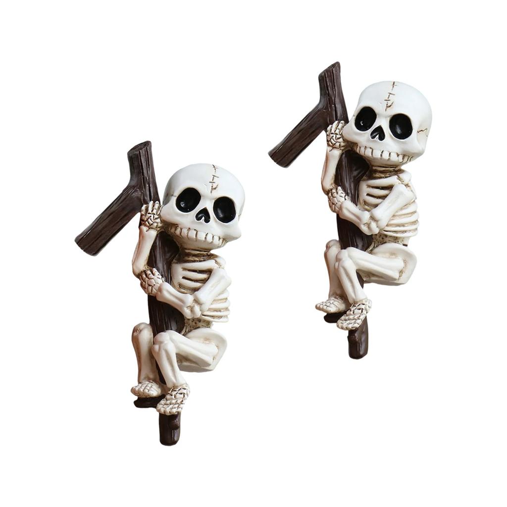 2PCS Halloween Decor Climbing Skeleton Figurine,Flower Pot Hanger Mini Skeletons Halloween Resin Skeleton Ornament for Bonsai Planter Edge Decoration