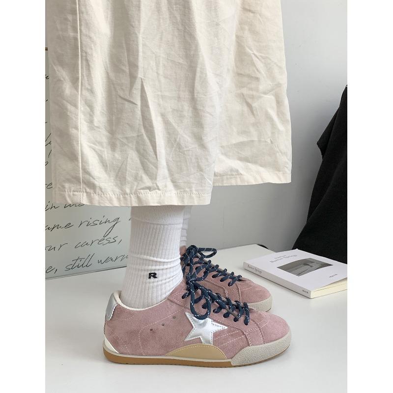 New Product Hot Sale Autumn New Versatile Soft Sole Star Sports Casual Shoes Women's Board Shoes 1088