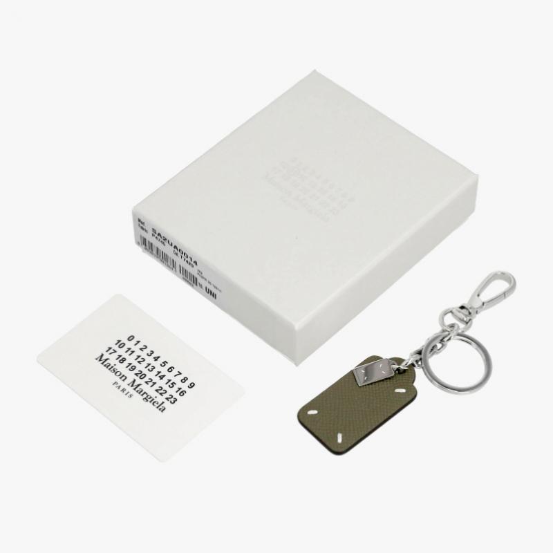 Maison Margiela Stitch Grain Double Tag Keyring Sa2ua0014 P4745 T7429