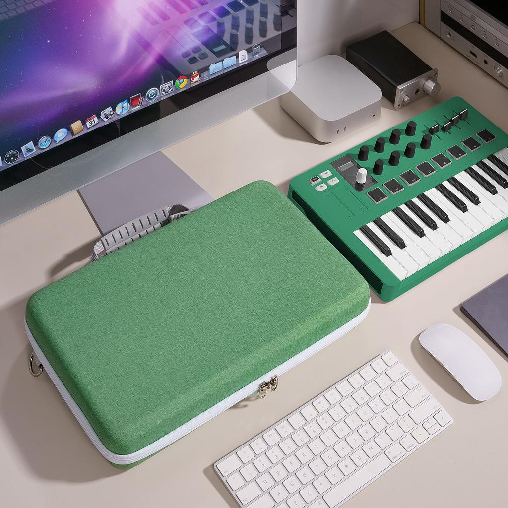 Geekria USB MIDI Keyboard Controller Hand Case Compatible with Arturia MiniLab 3 MiniLab MkII 25 Hardshell Travel Carrying Bag with Shoulder Strap /