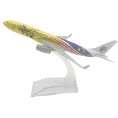 Model Plane A330 1/400 Scale Malaysia Airways Tigerair Aircraft Model with Stand Display Airplane Toy 16CM Alloy Aviation Enthus