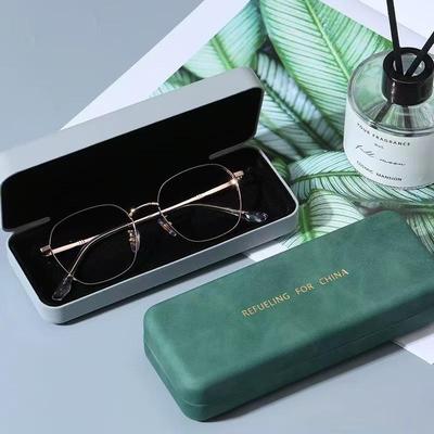 Briller og accessories – Accessories til briller