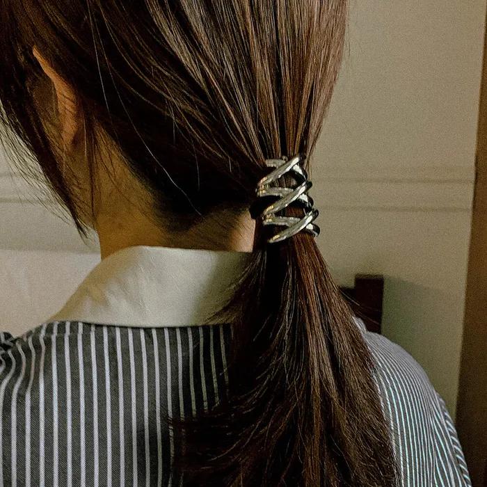 MILES HAIRPIN SILVER