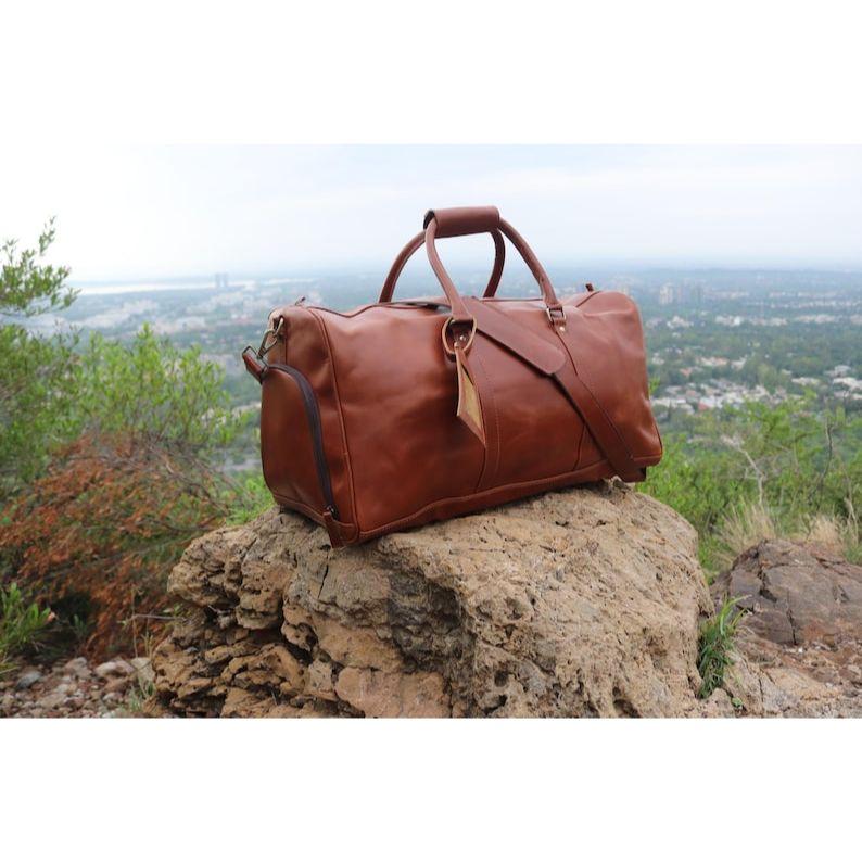 

Сумка-даффл из кожи full grain: Коричневая дорожная сумка-недельная 24 x 11 x 11 in