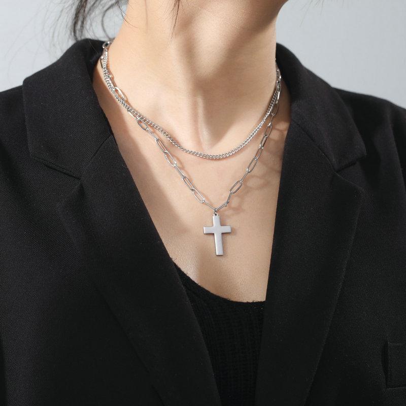 Classic Minimalist Titanium Steel Cross Pendant Necklace Unisex Summer Jewelry Tarnish Resistant Fashion Accessory