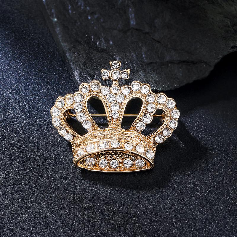 High-End Pearl Floral Suit Brooch For Women Versatile Clothing Accessory Pin